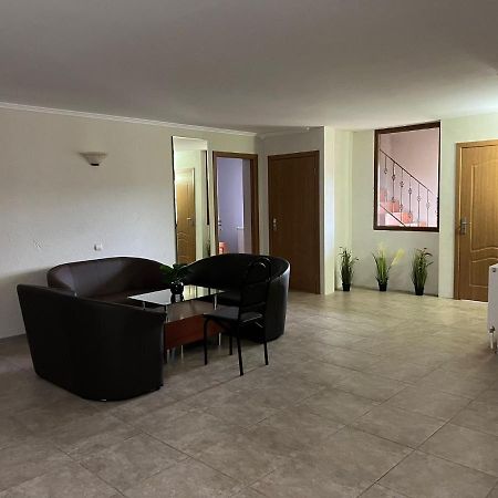 Pensiunea Lu' Movila Durau Esterno foto
