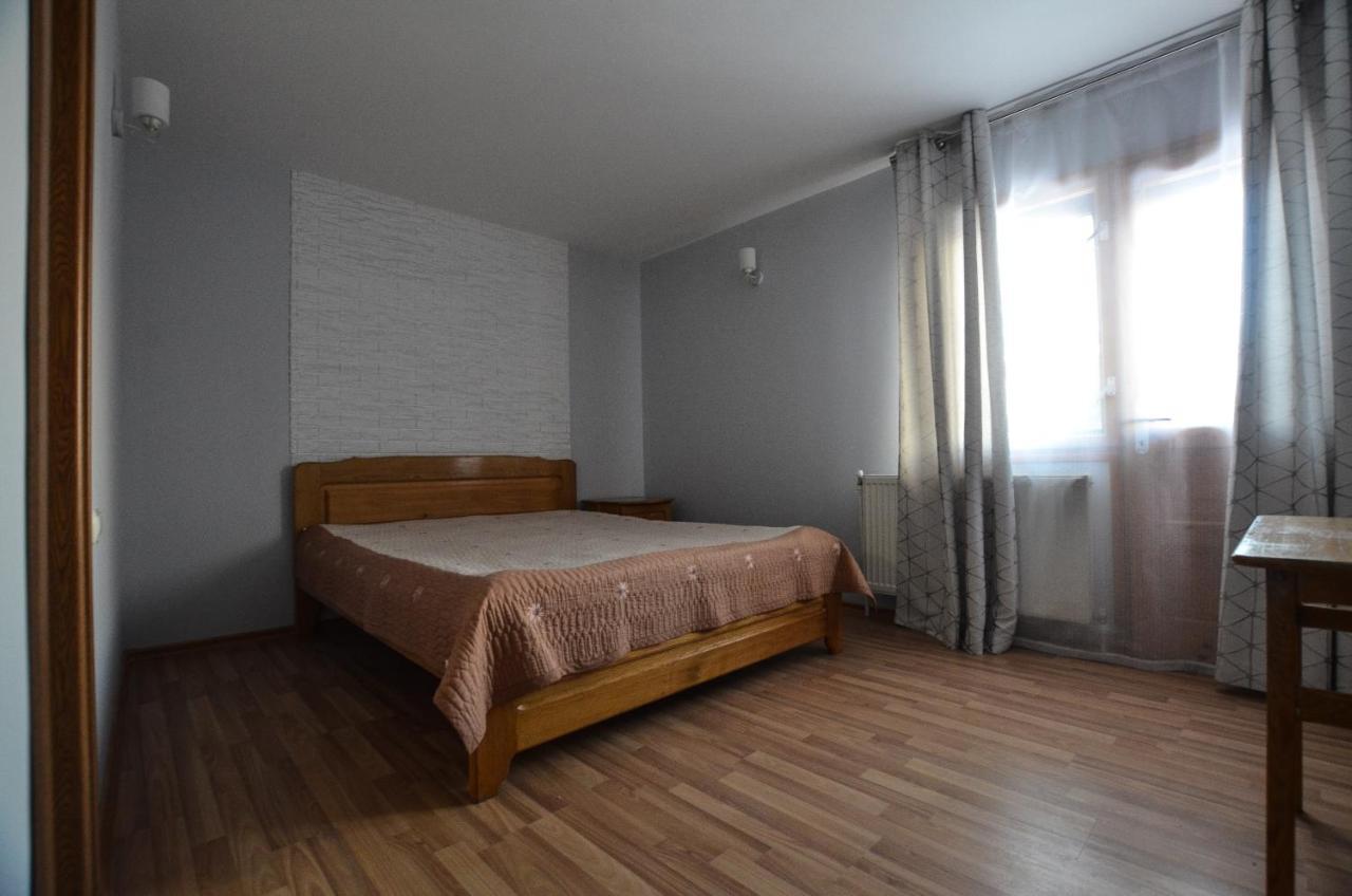 Pensiunea Lu' Movila Durau Esterno foto
